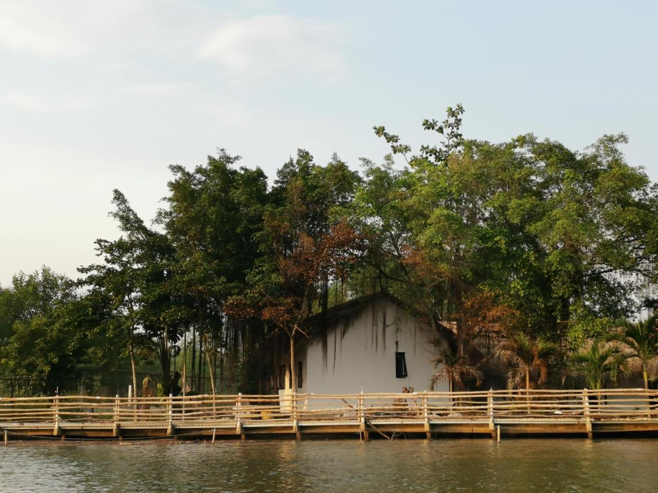 Chi-Bu Riverside Nhon Trach Exteriör bild